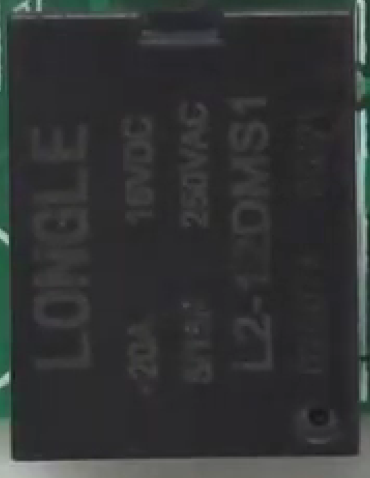 röle.png