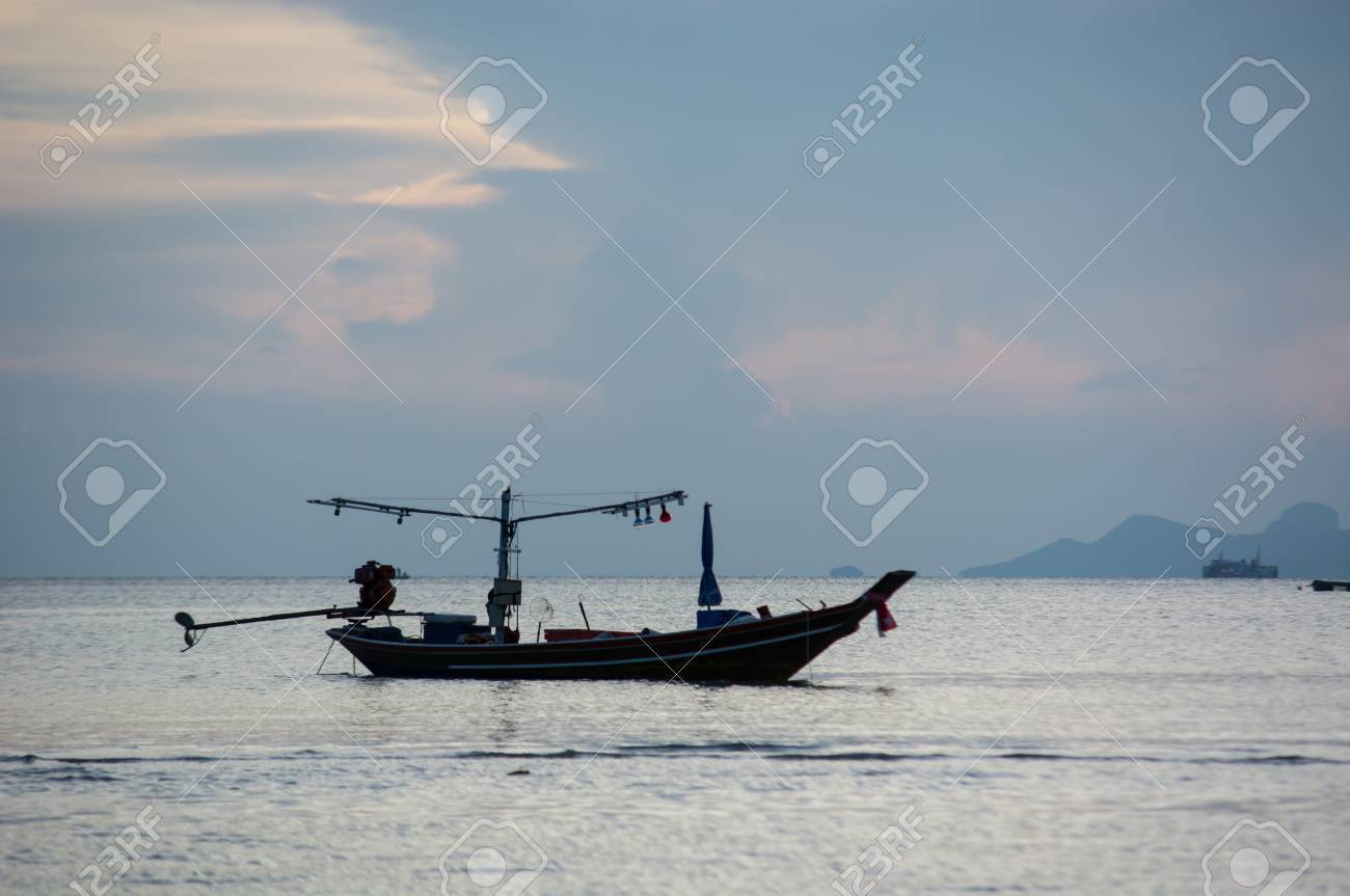 7633-Ko-samui-Thailand-fisherman-boat--Stock-Photo.jpg