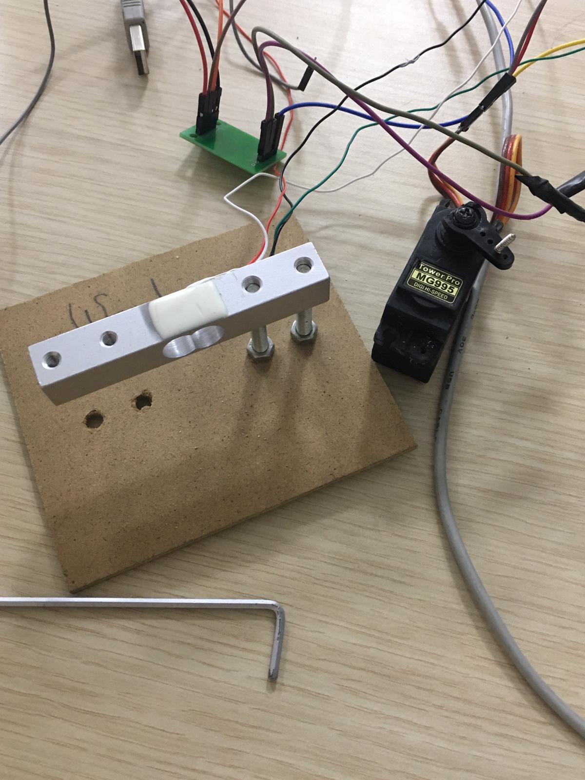 e76bb89e-7ee1-43ac-8800-ae1da175c786.jpg